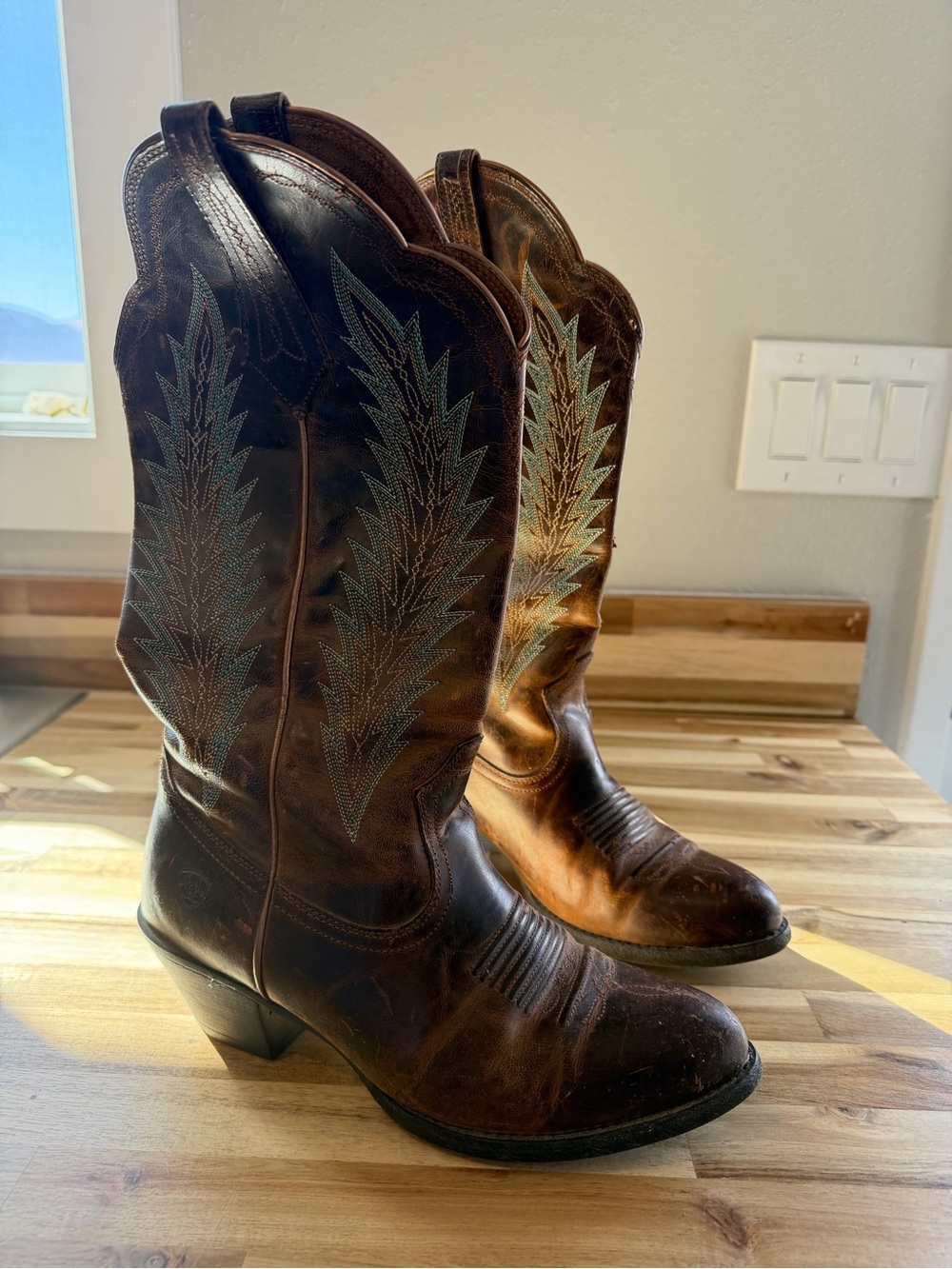 Ariat Desert Sky Sassy Brown Leather Western Cowboy Boots 7.5B